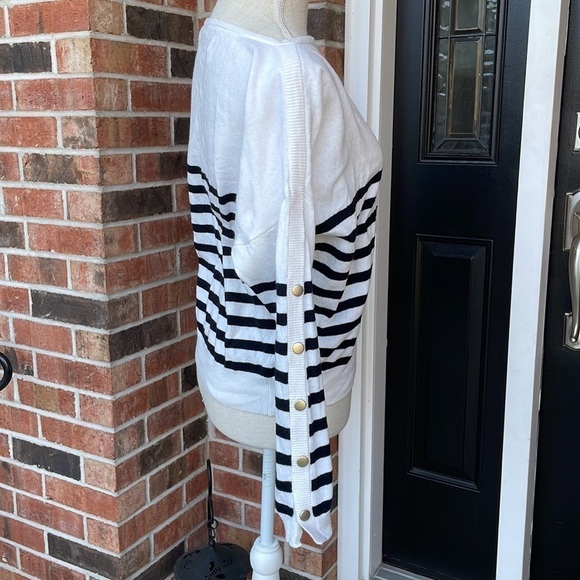 Mint Velvet Lightweight Knit Long‎ Sleeve Sweater - Picture 4 of 7